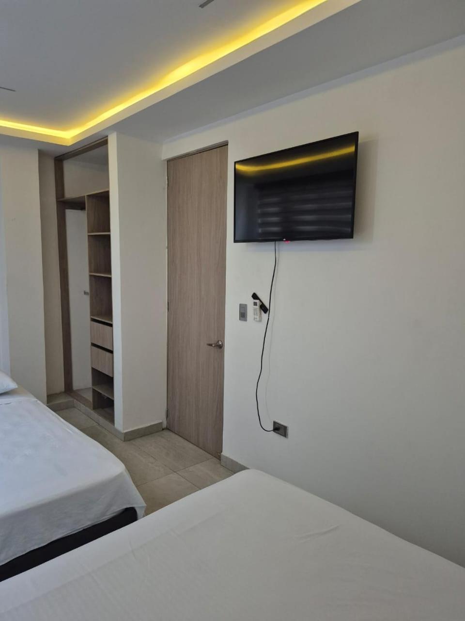 Sky Towers Hotel Cucuta Exterior photo